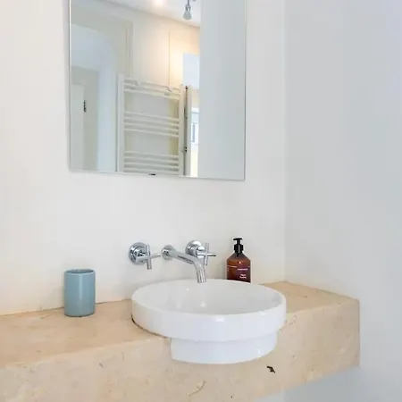 Colosseum Building - Betha 公寓 *